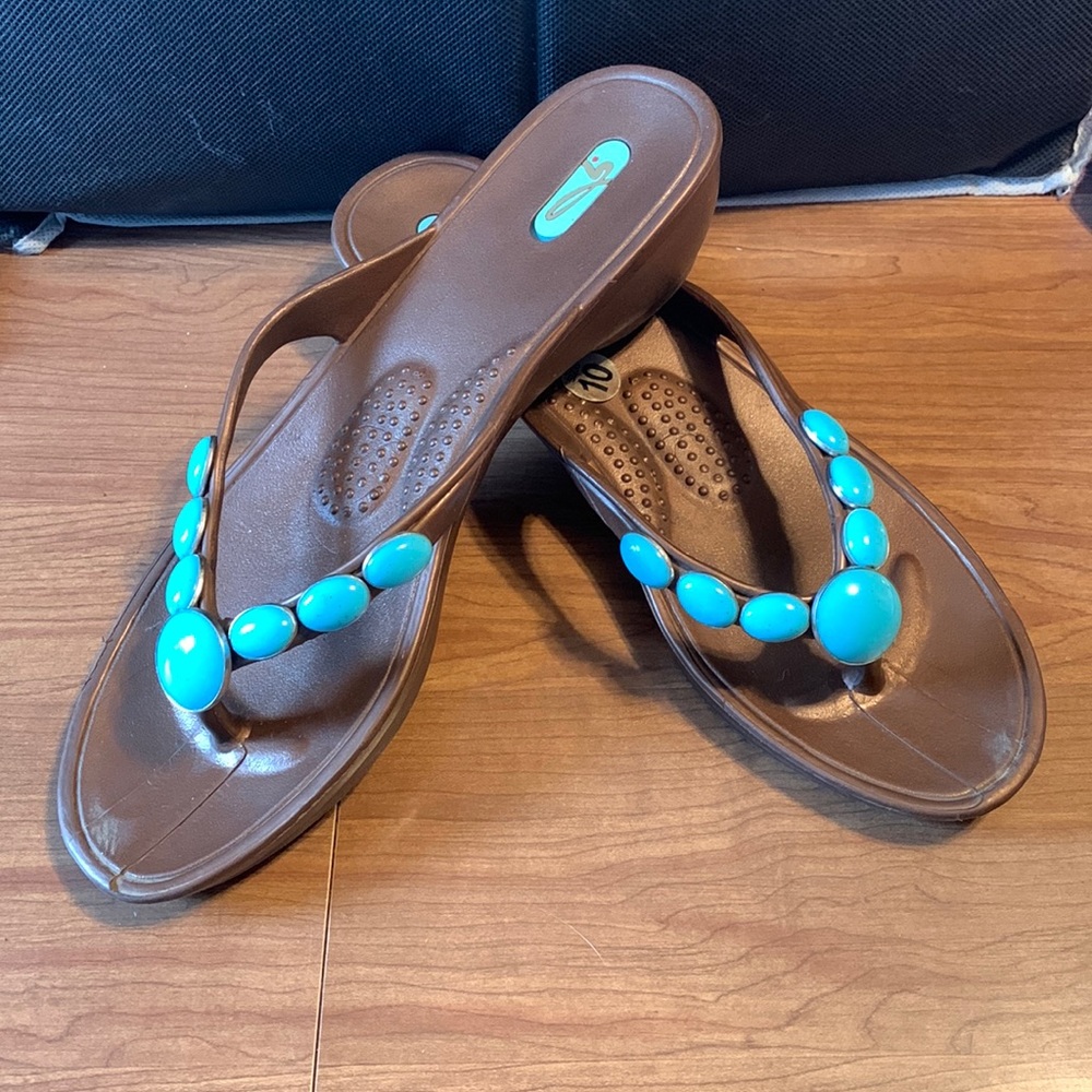 OKA B Brown sandals w/ turquoise beading